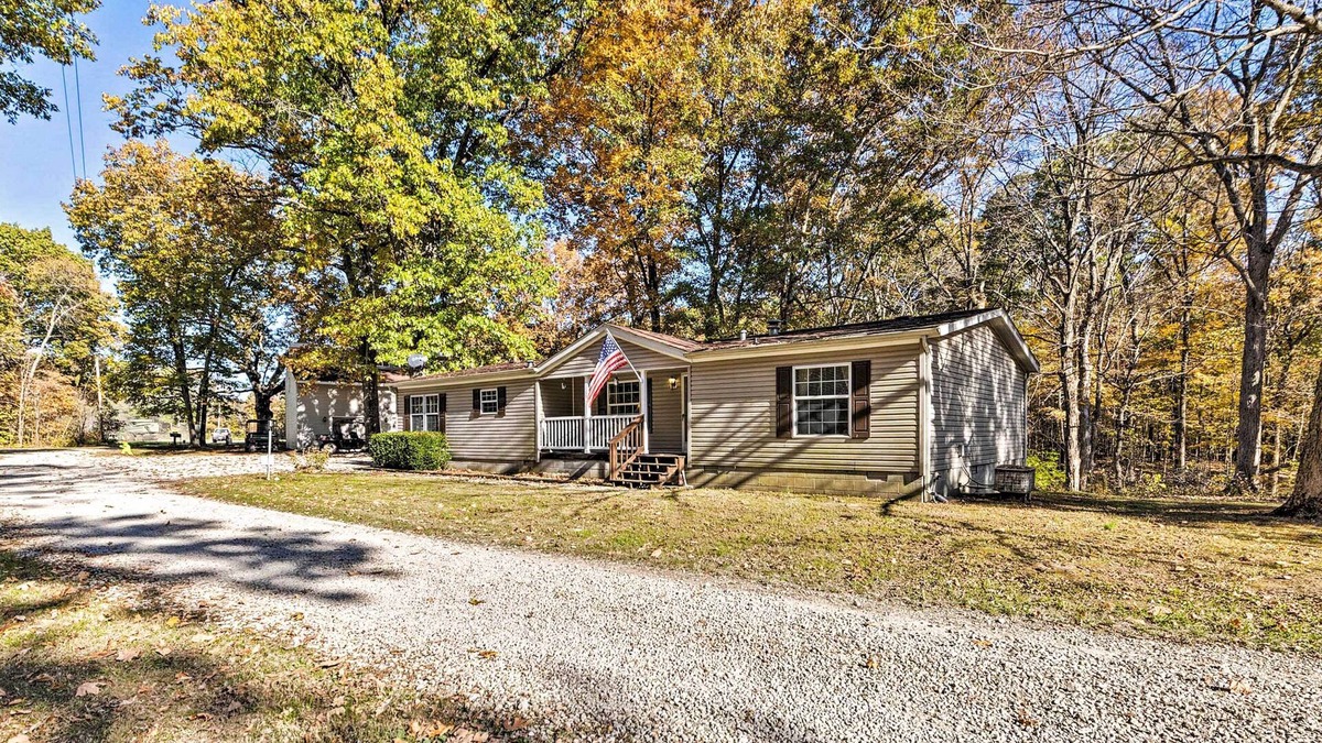 Brownstown House | Haven in the Woods w/150 Acres, 2 Ponds