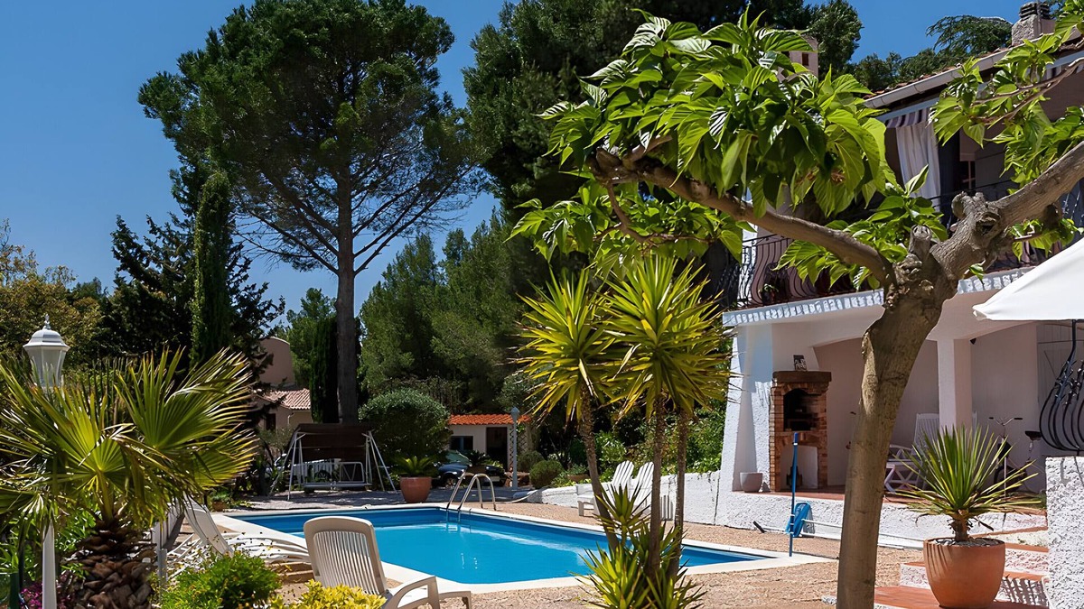 Espira de l'Agly Apartment | Haven of Peace Domaine De Montpins with private swimming pool - rated 4*