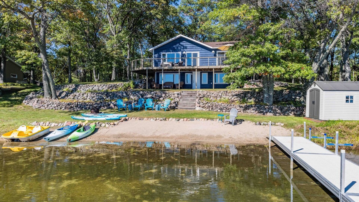 Brainerd Cabin | Haven on Hartley I A Little Haven > Beach > 5 Mins from Townn