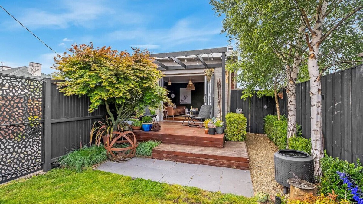 Glenorchy House | Haven on Timsbury | Urban Escape near Mona