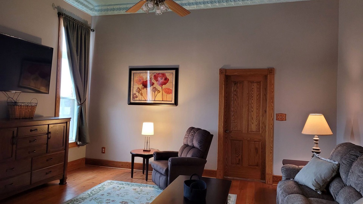 Strawberry Point Apartment | Haven Point is Spacious and Great for Families.