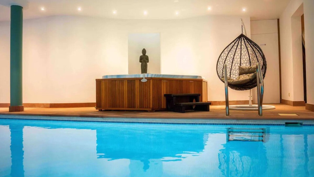 Dieweg Villa | Havre de Paix in Brussels with swimming pool, sauna and jacuzzi