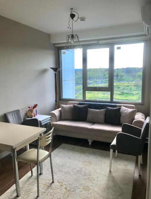 Zeytinburnu Apartment | Havuzlu, Kolay ulaşımlı,Konforlu site içi konut