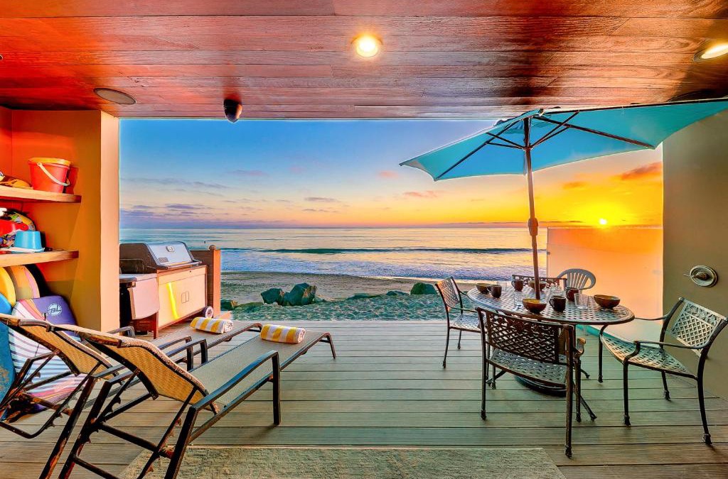 Capistrano Beach House | Hawaiian Style on Beach Rd