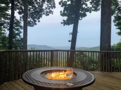 Ferguson House | Hawks View