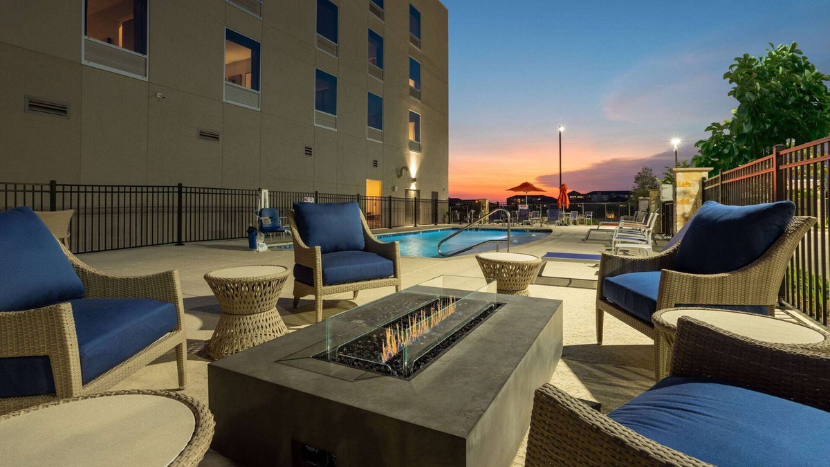 Pflugerville Hotel | Hawthorn Extended Stay by Wyndham Pflugerville