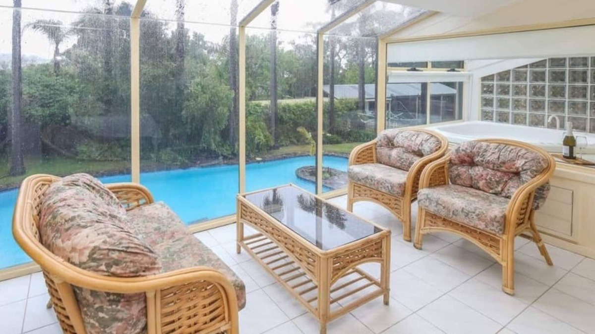 Hawthorndene House | Hawthorndene Masterpiece + Squash Court + Pool