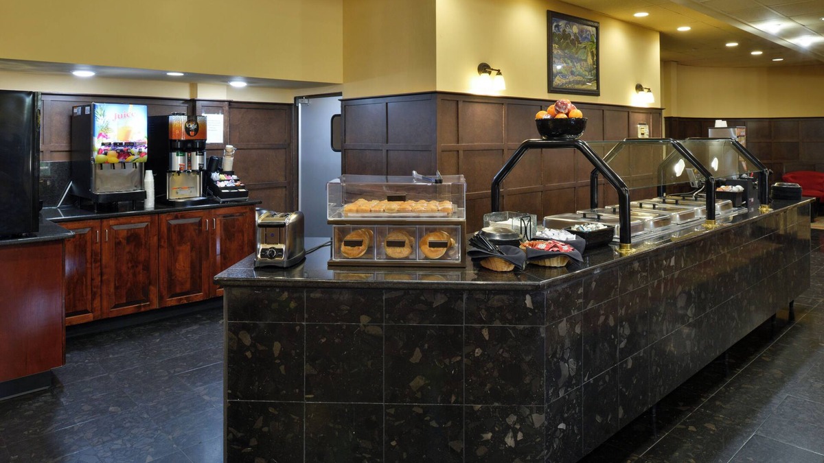 Winston - Salem Hotel | Hawthorne Inn and Conference Center