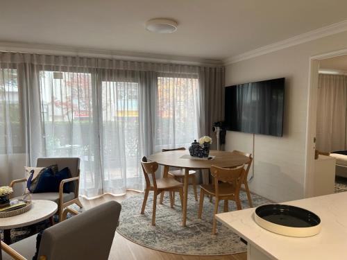 Subiaco Apartment | Hay St Haven in Subiaco