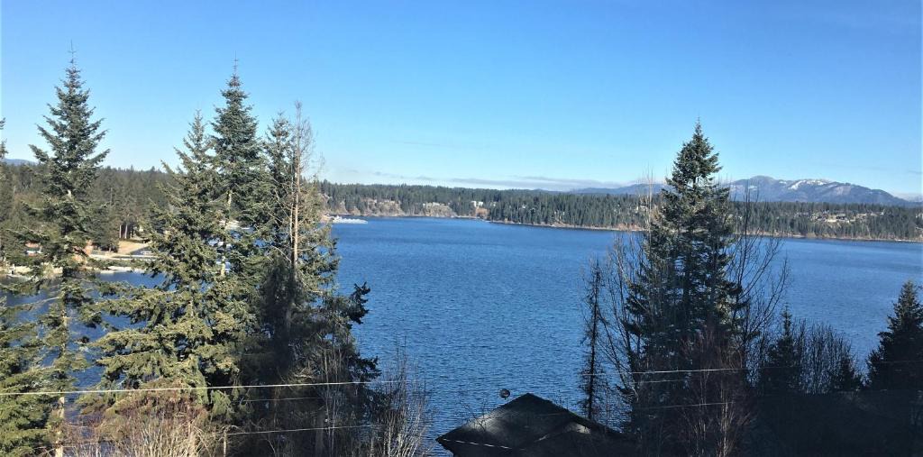 Hayden View Estates House | Hayden Lake Views - Sleeps 6