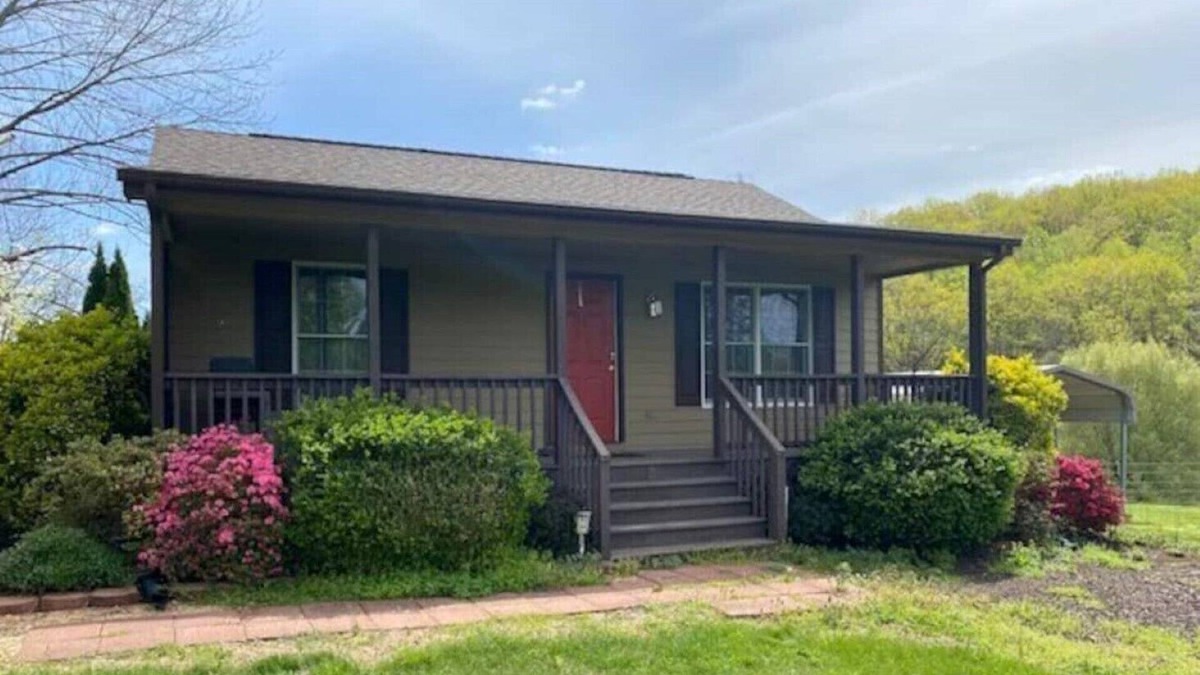 Afton House | Hayes Branch Cottage