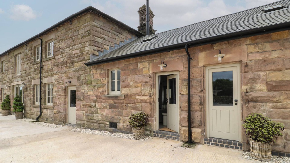 Crich House | HAZEL COTTAGE - FOLD YARDS, family friendly in Alderwasley