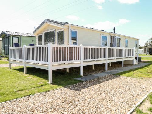 Hopton House | Hazell Thorne Hideaway