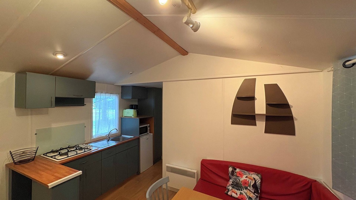 Sainte-Gemme-la-Plaine House | Hazelnut Bungalow (4 people)