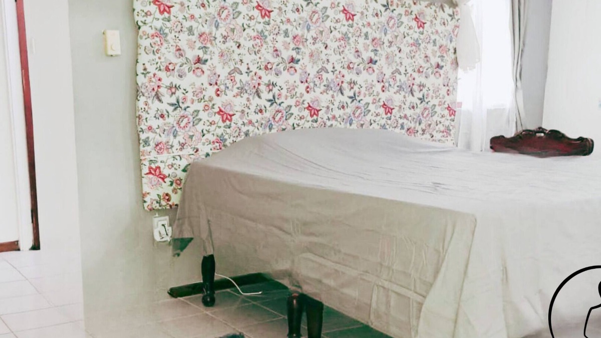 Stewart Town House | Healing Retreat