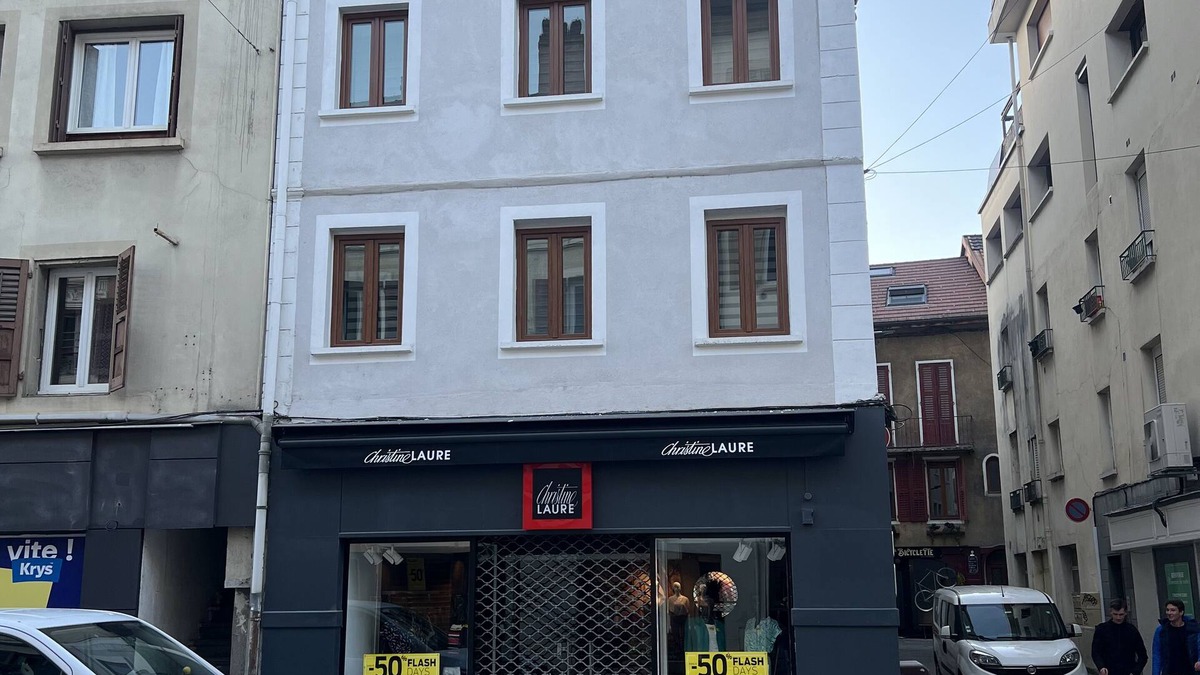 Albertville Apartment | Heart of Albertville