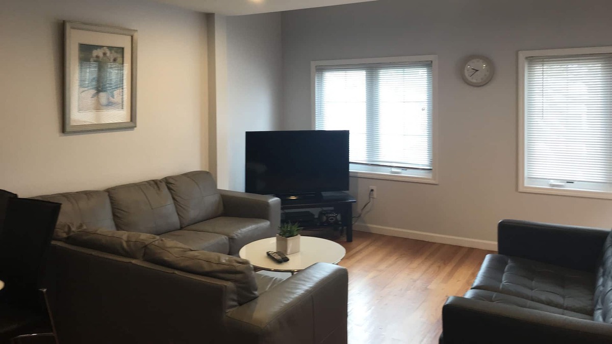 Queens Apartment | HEART OF BAYSIDE, 2bed 2bath with Loft