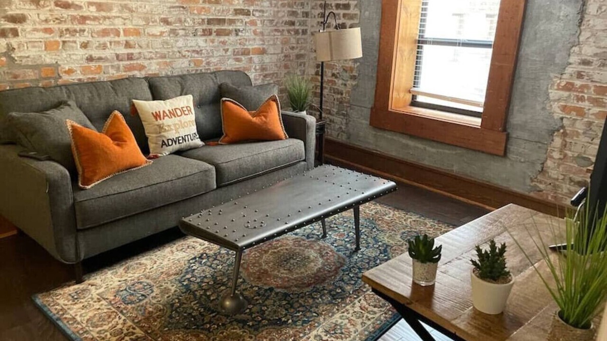 West Freemason Apartment | Heart of Downtown 1 BR/1 BA - Hidden Gem