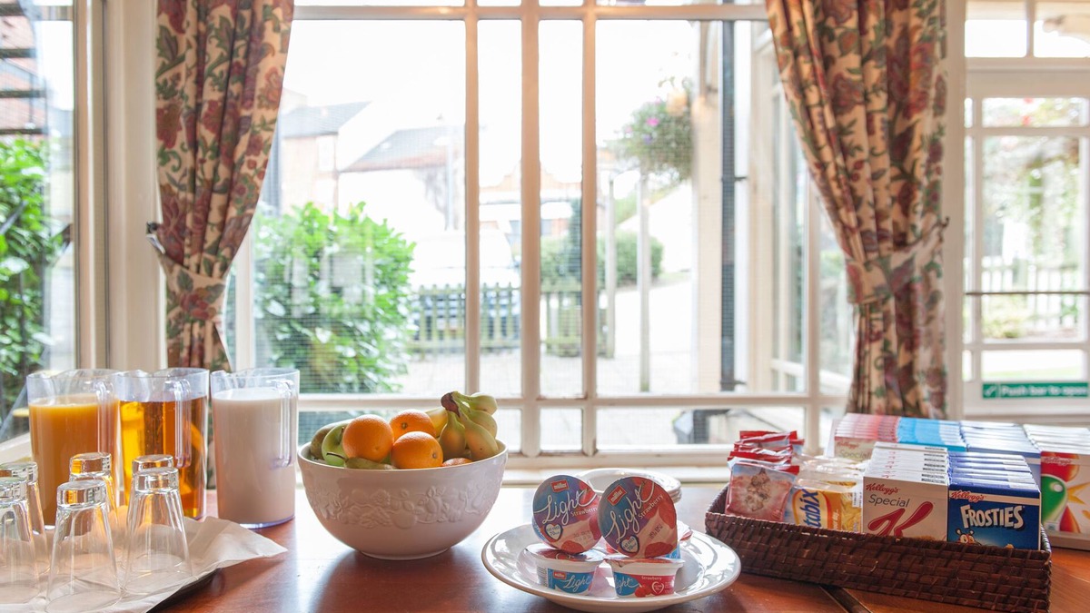Pottersbury Hotel | Heart of England, Northampton by Marston's Inns