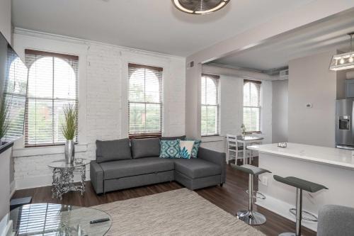Covington House | Heart of Mainstrasse 4
