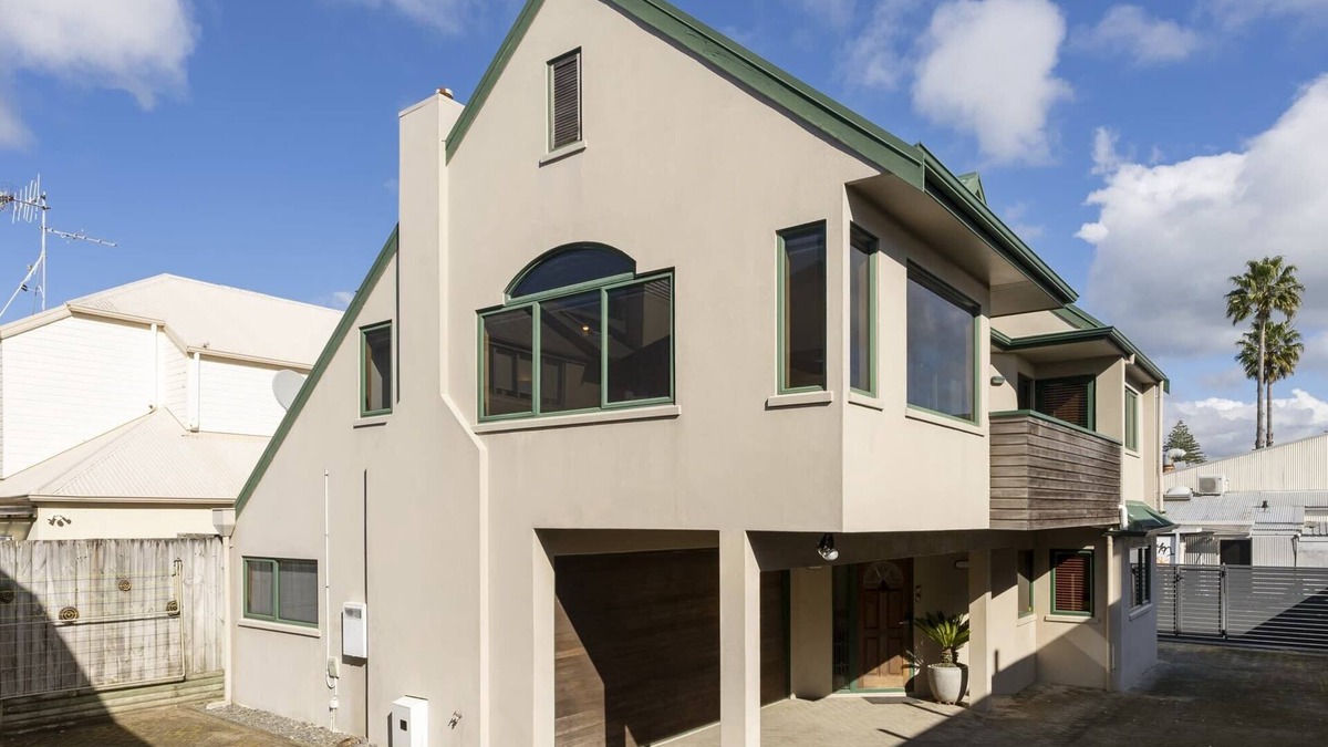 Mount Maunganui House | Heart of Mt Maunganui