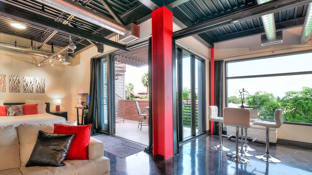 Arts District Condo | Heart of Old Town - 360 Degree Private Roof Deck