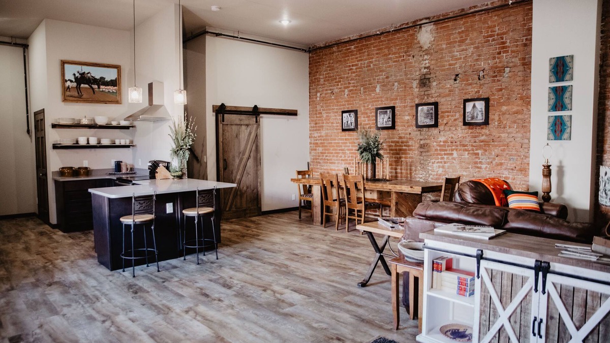 Pendleton House | ★Heart of Pendleton★Downtown LUXURY & LOCATION★