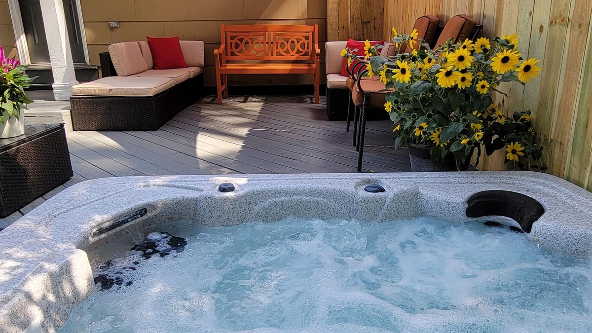 Royal Oak House | Heart of Royal Oak - Entire house w hot tub!