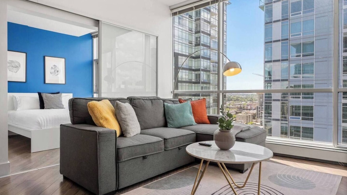 Mission District Apartment | Heart of the City - 2BR, Prk, AC, Mountain Views