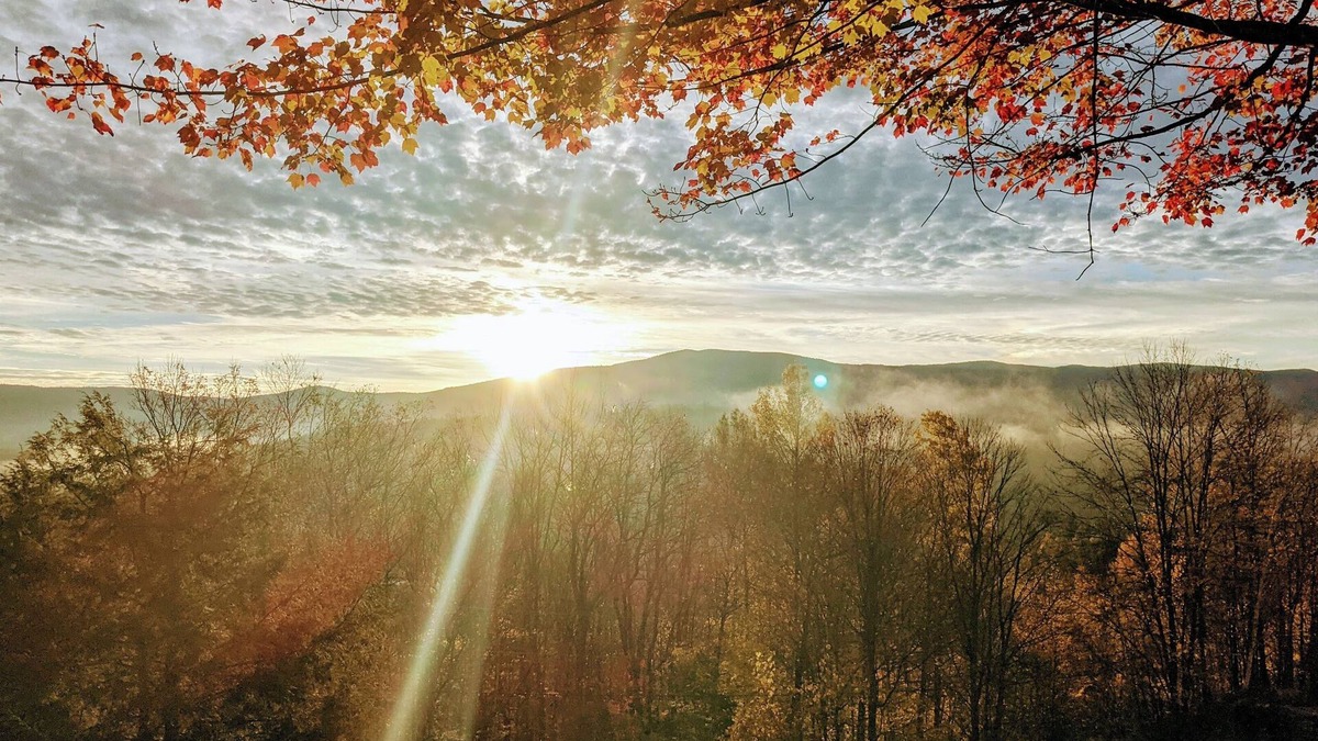Waitsfield House | Heart of the Madriver Valley - Beautiful Views & Sunrises & close to skibus