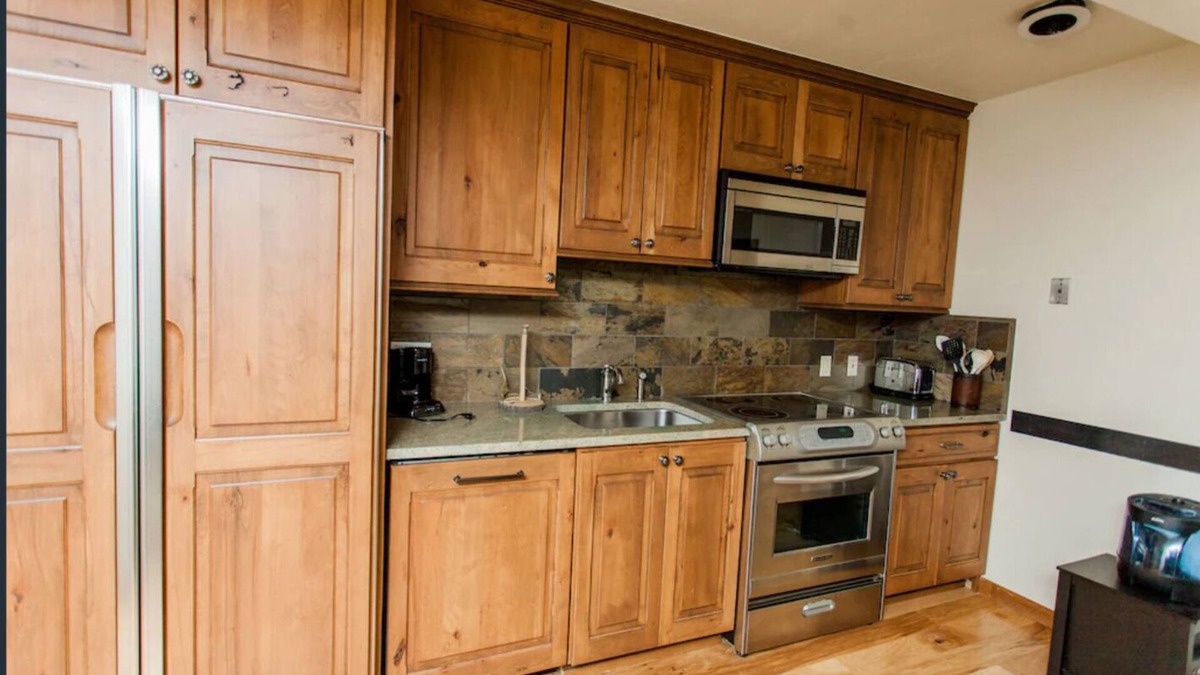 Vail Condo | Heart of Vail Village Legacy Vail Core Condo w/Lofted Bedroom & Full Kitchen #7