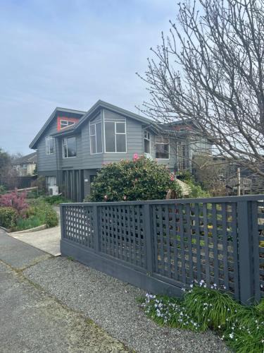 Invercargill House | Heart of Windsor