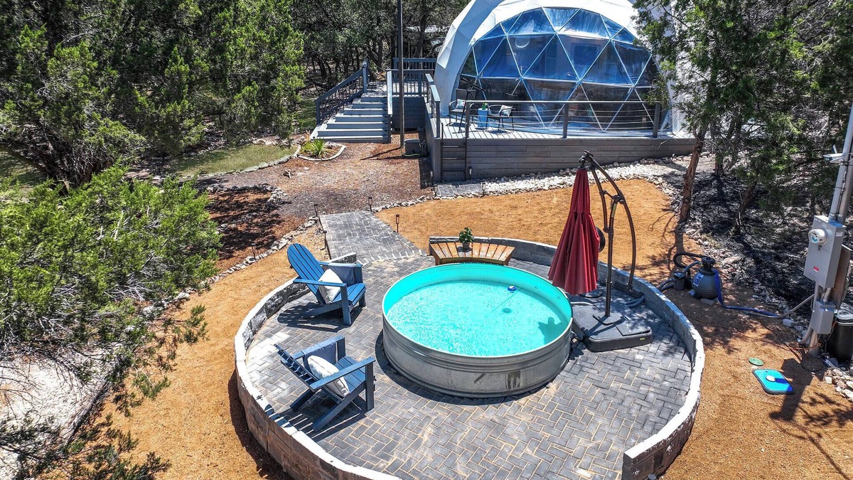 Spring Branch House | Heated Cowboy Pool + Stargazing Dome & Yoga Studio Retreat