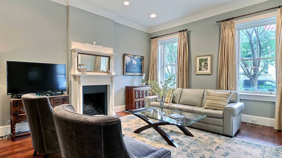 Historic District - North House | Heated Pool Access | 5*Clean | Flex Cancelation