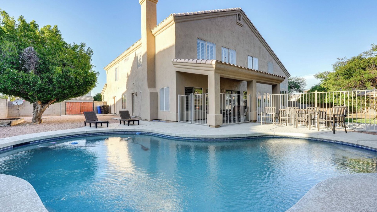 Ray Ranch Estates House | Heated Pool & Fire Pit: Family Home in Chandler