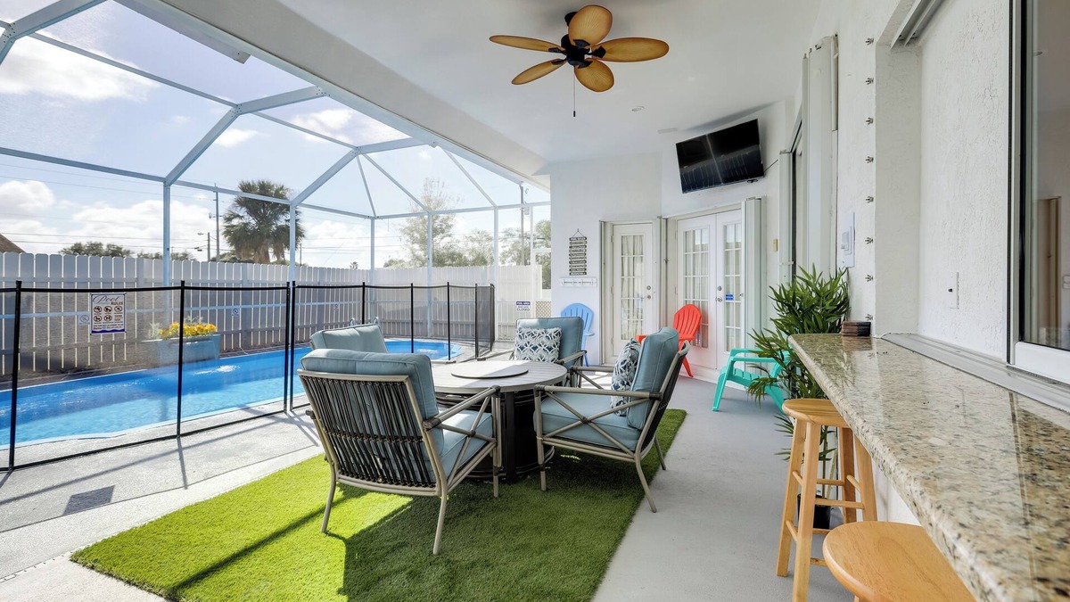 Port Saint Lucie House | Heated Pool & Grill: Modern Port St Lucie Home