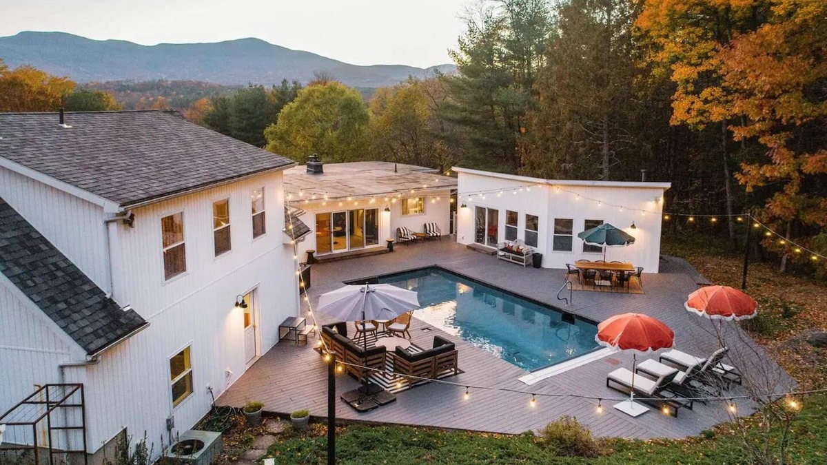 Freehold House | Heated Pool, Hot Tub & Mountain Views on 15 Acres! New Listing Special!