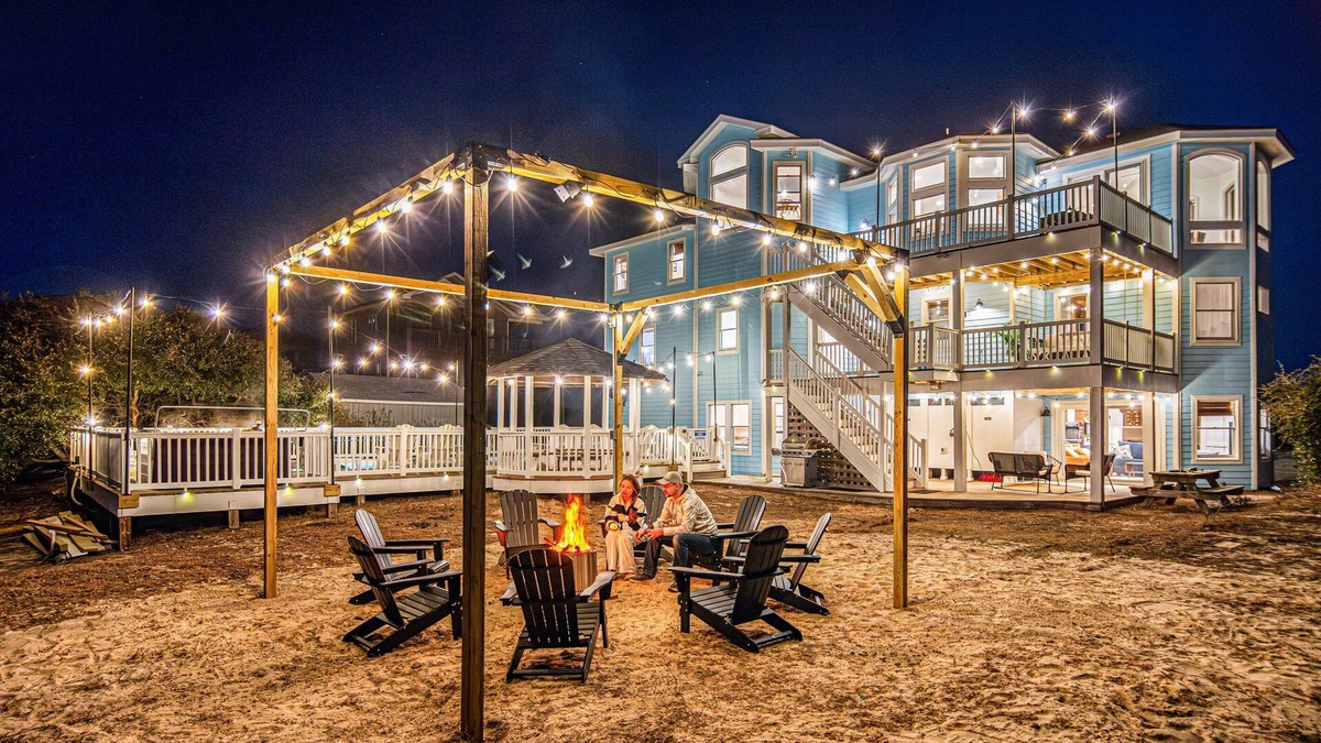 Carova Beach House | Heated pool,hotub Sept special, firepit ocean view, Wild Horses, 6 bed 7 baths