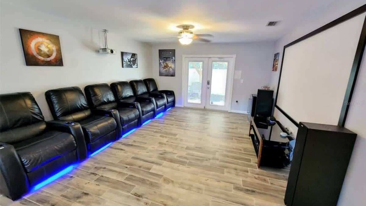 Lutz House | Heated pool, Jacuzzi & Sauna! Tampa, FL