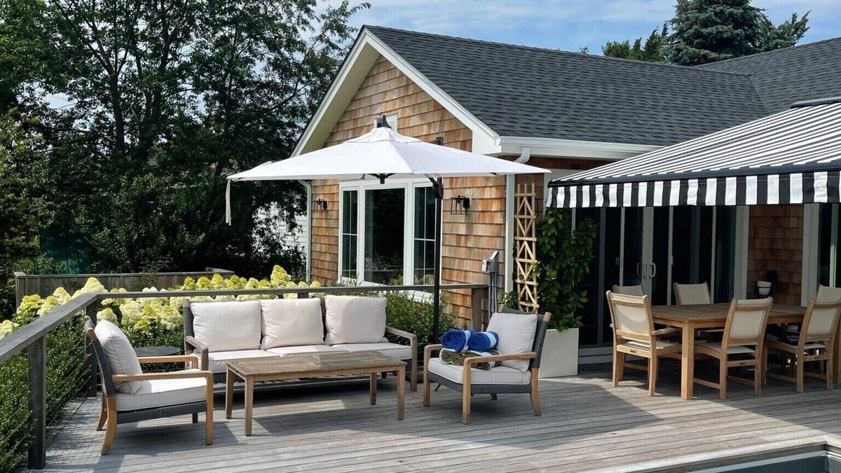 Southold House | Heated pool on Goose Creek, private dock, massive yard walk to beach, wineries