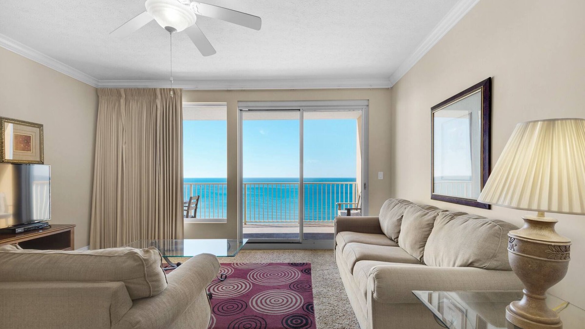 Lower Grand Lagoon Condo | HEATED POOL-Poolside Cafe-NEAR LOCAL ATTRACTIONS-Hot Tub-Grills-Fitness Center