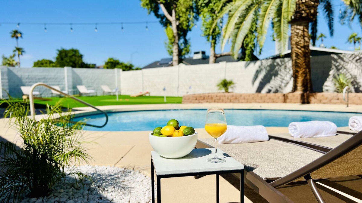 Dobson Ranch House | Heated Pool | Quiet | King Bed | Game Room | Golf