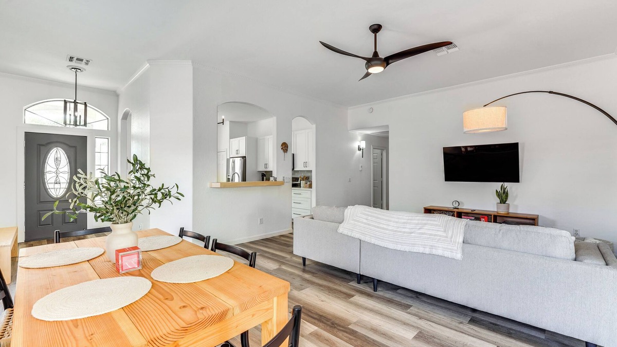Neely Farms House | Heated Pool & Yard: Gilbert Getaway!