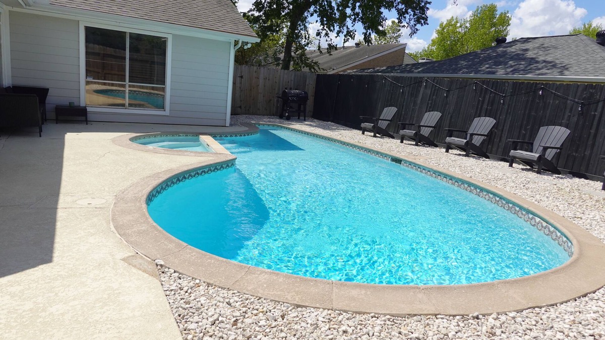 Meadows Place House | Heated private pool at The Stafford Oasis!