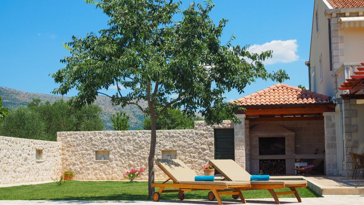 Mocici Villa | Heated private pool, near Dubrovnik,8+2,ideal for families&groups