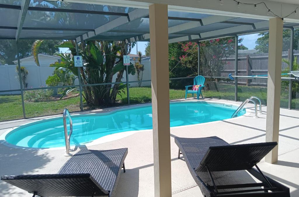 Regency Park House | Heated & Screened in Pool
