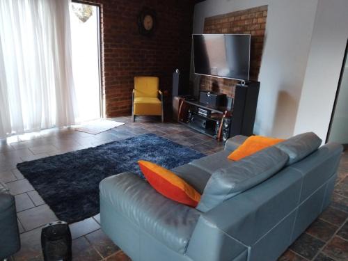 Alberton House | Heather Guest House