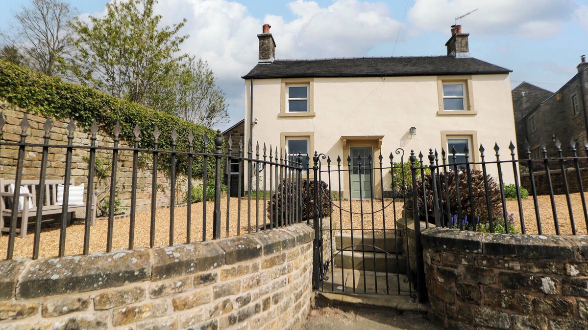 Longnor Cottage | Heathylee