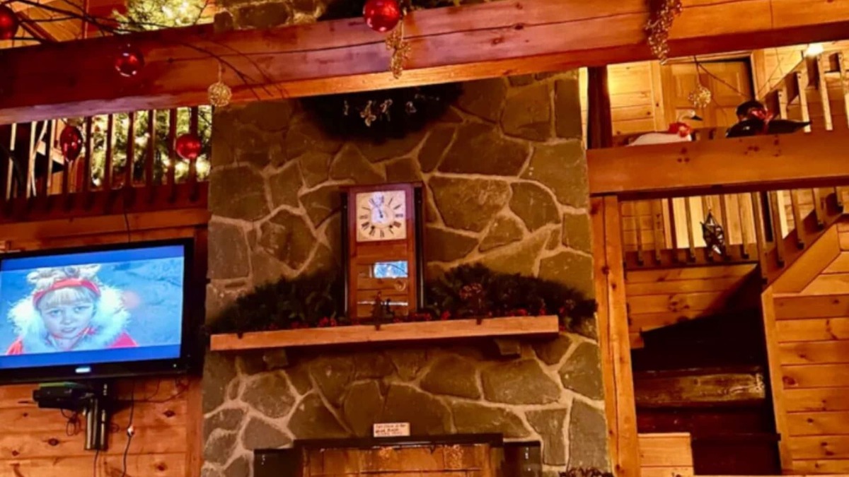 Honesdale Cabin | Heaven Lane! Heaven it is! Sleeps 15