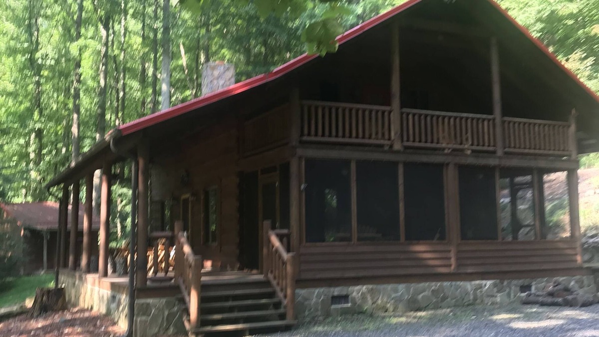Meadows Of Dan Cabin | Heaven on Earth! RELAX in the woods in this cabin in beautiful Kibler Valley